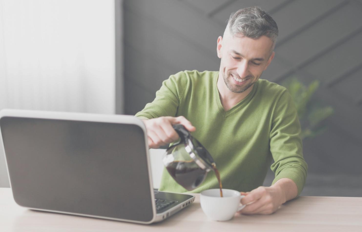 Moderne Banking-Sicherheitstechnologie und Datenanalysesysteme in Aktion